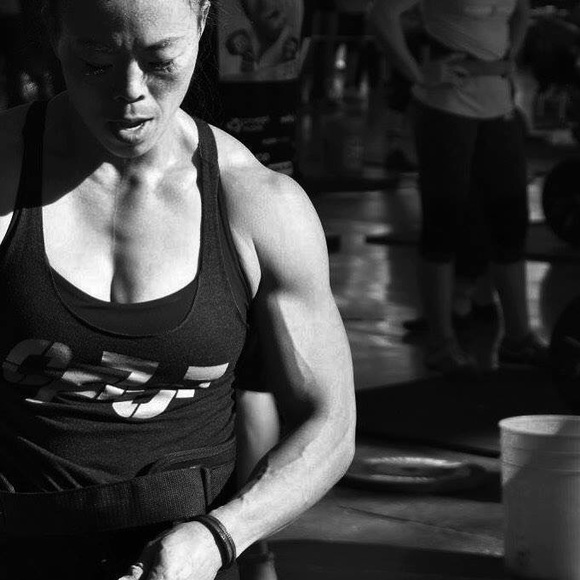 Meet your Posher, Kara - Picture 2 of 2